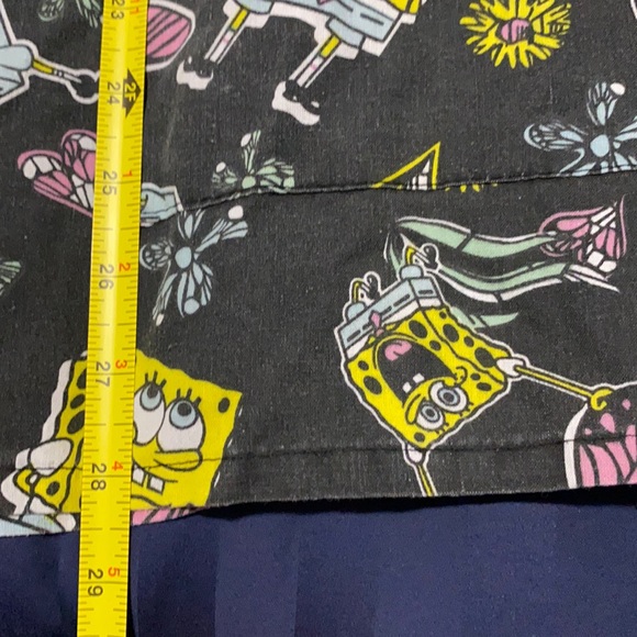 Women’s vintage Sponge Bob Squarepantsscrub top, Size 1X - Picture 6 of 7